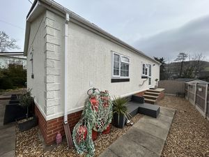 Photo 19- click for photo gallery